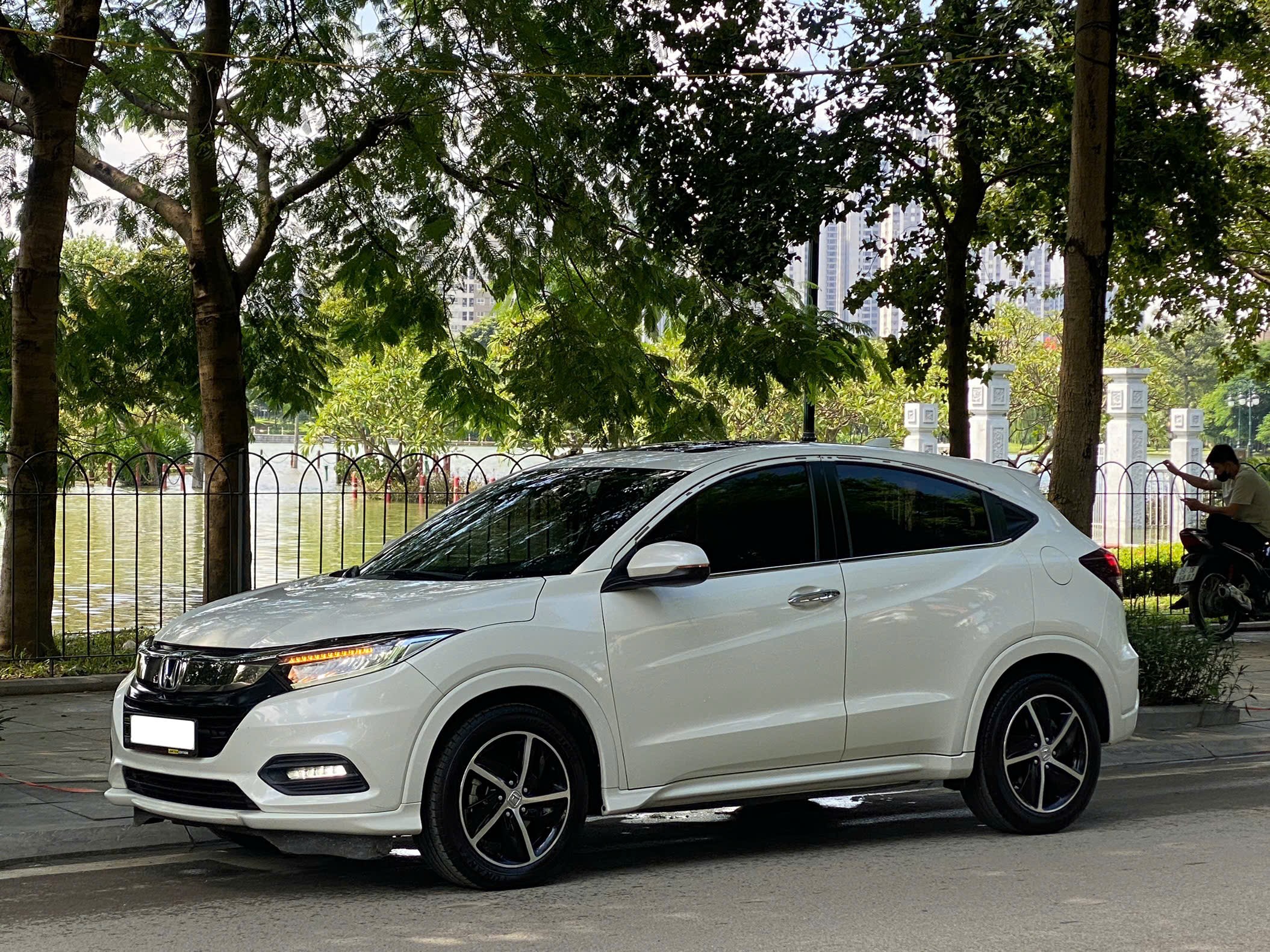 HONDA HRV-L 1.8L BẢN CAO CẤP 2019